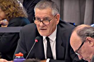 Un diputado de UP cuestionó el “equilibrio emocional” de Milei y Espert le apagó el micrófono