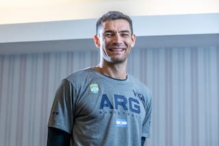 Su función como "azafata" y el masoquismo de la competencia: Carlos Delfino, el último actor de la Generación Dorada