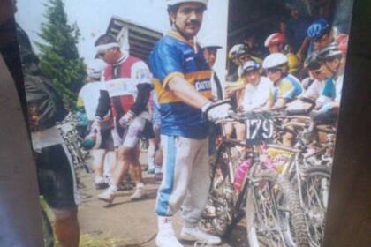 Carlos Escobar en 1992, el día que corrió la carrera desde Futaleufú a Esquel