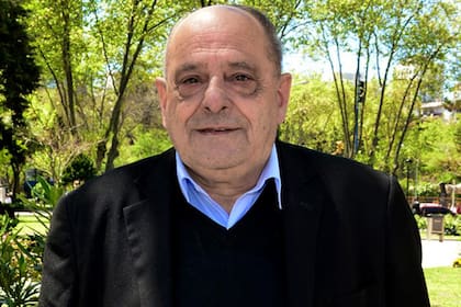 Carlos Arroyo tenía 77 años