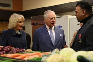 Carlos III junto a Camila Parker en las vísperas de Navidad