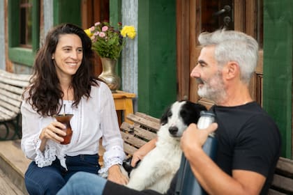 Carlos junto a su pareja, Marilina Salvi.