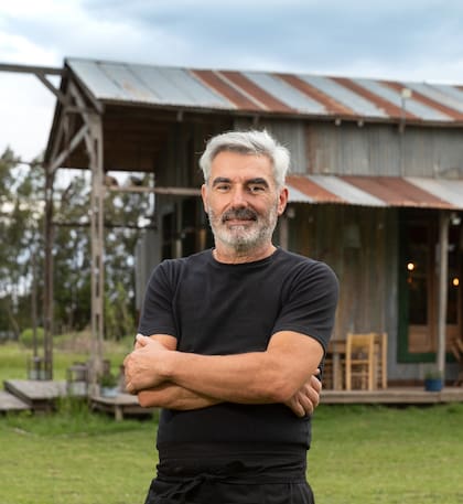 Carlos Más, el pediatra que se animó a cumplir su sueño gastronómico.