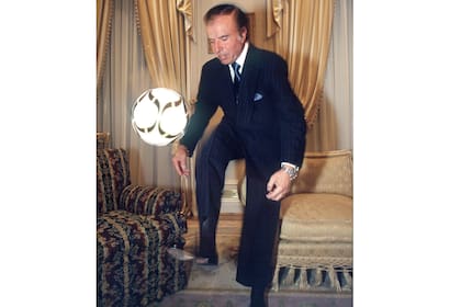 Carlos Menem en su despacho de la Casa Rosada el 23 de junio de 1999