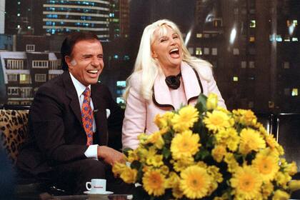 Carlos Menem en el programa de Susana Giménez, "Hola Susana" el 10 de mayo de 1995