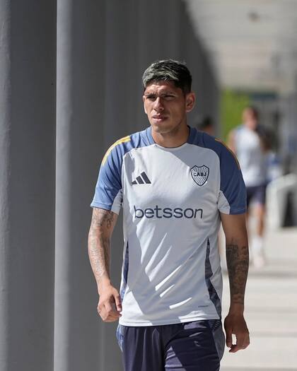 Carlos Palacios es el único refuerzo convocado para el amistoso frente a Juventude