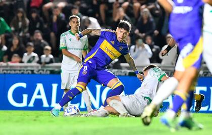 Carlos Palacios ingresó y ejecutó el córner que finalizó en el gol de Di Lollo