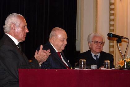 Carlos Pedro Blaquier fue presidente honorario de la Sociedad Científica Argentina y miembro fundador de la Fundación Sanmartiniana
