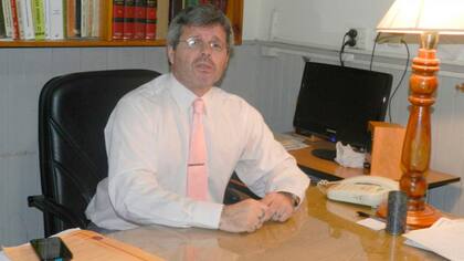 Carlos Rossi, el juez que liberó a Sebastián Wagner, que luego fue el autor del femicidio de Micaela García en Gualeguay; él debe resolver si el abogado Gustavo Rivas va a prisión o debe cumplir la pena por abuso sexual en su casa