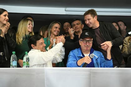 Carlos Rovira en el acto de celebración de los renovadores