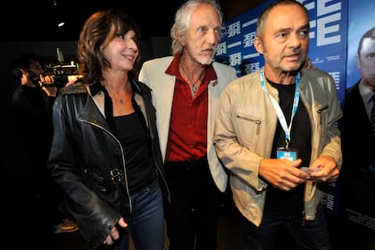 Carlos Santamaría fue otro de los actores que coincidió en muchos proyectos con los protagonistas de la obra y esta vez decidió apoyarlos en su nuevo desafío actoral