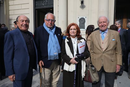 Carlos Spadone, Diego Guelar, Teresa González Fernández y Santiago Soldati