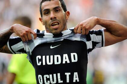 Carlos Tevez, figura en el partido de Juventus