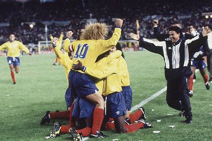 Carlos Valderrama en el festejo del histórico 5-0 de Colombia a la Argentina en 1993