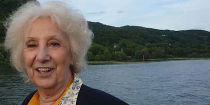 Carlotto: La candidatura de Cristina es una excelente noticia para la mayoría de los argentinos