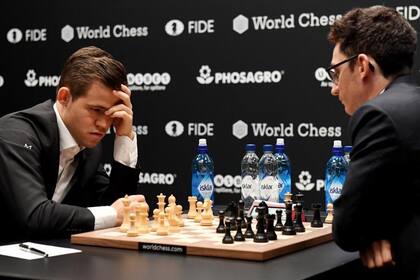 Carlsen y Caruana