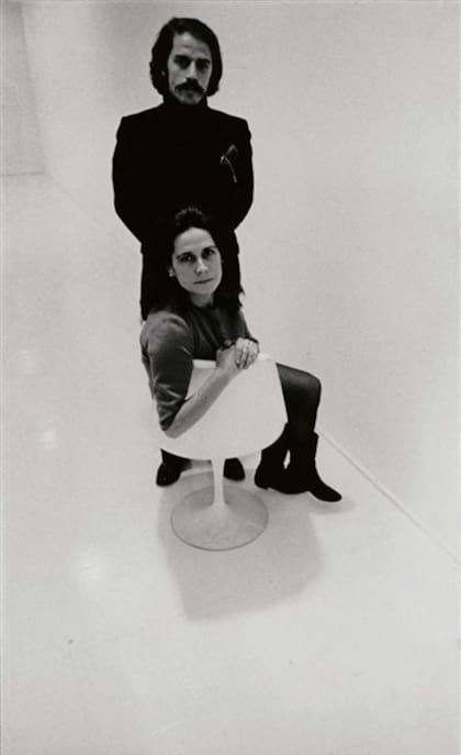 CARMELO CARRÁ Y CARMEN WAUGH. El artista encontró en Waugh el lugar para mostrar una forma alternativa de arte pop