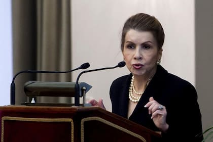 Carmen Reinhart firmó la carta de apoyo a la propuesta de Guzmán junto a otros economistas como el premio Nobel Joseph Stigltiz