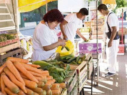 Carmen Canchaya se levanta a la 1 de la madrugada para ir al Mercado Central