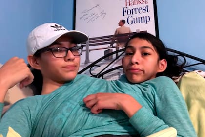 Carmen y Lupita, desde Connecticut al mundo