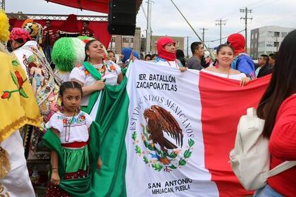 Carnaval de Puebla en Filadelfia conmemora la victoria del Ejército Mexicano sobre las tropas francesas en la Batalla de Puebla