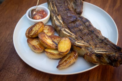 Carnes a las brasas, la parrilla es la protagonista