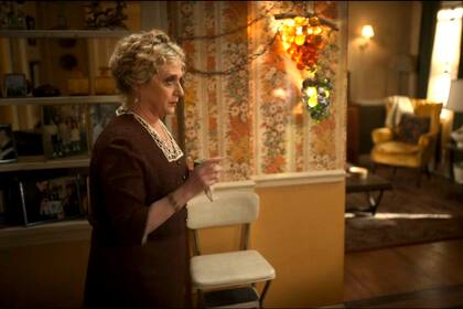 Carol Kane en Hunters