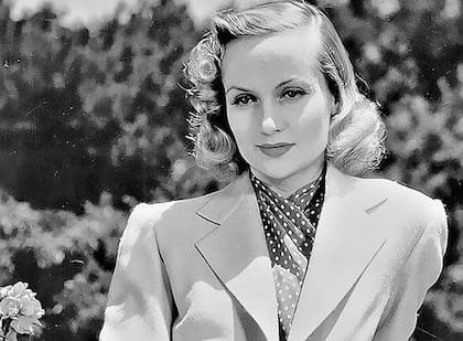 Carole Lombard fue una hermosa actriz comediante de la época dorada de Hollywood