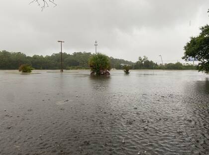 Carolina del Sur sufrió severas inundaciones en las últimas horas, a causa del ciclón tropical Debby
