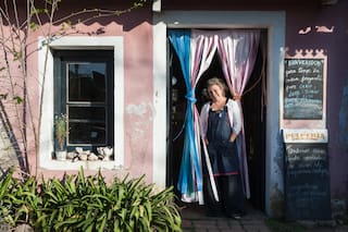 Maneja una pulpería que es furor por sus empanadas de osobuco