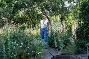 Carolina Pell se formó en el área de agronomía y, a través de esta, encontró su pasión por los jardines.