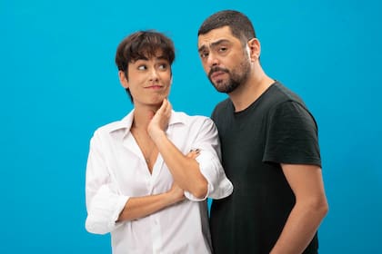 Carolina Ramírez y Alberto Ajaka son los protagonistas de Lo que queda de nosotros