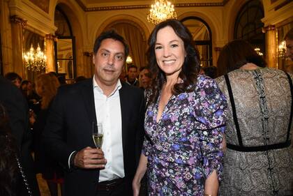 Carolina Stanley en la cena a beneficio de la Fundación Esteban Bullrich