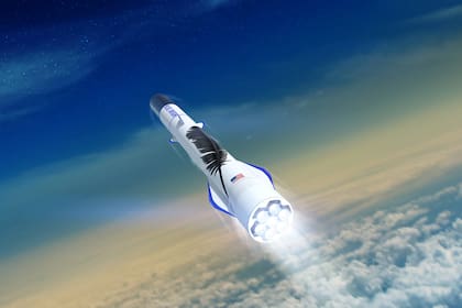 La carrera espacial es un campo de batalla para multimillonarios. En la imagen, un cohete de Blue Origin