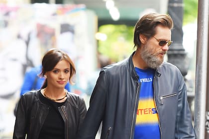 Carrey con su fallecida novia, la maquilladora Cathriona White