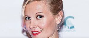 Murió Carrie Anne Fleming, la reina del terror que brilló en Supernatural