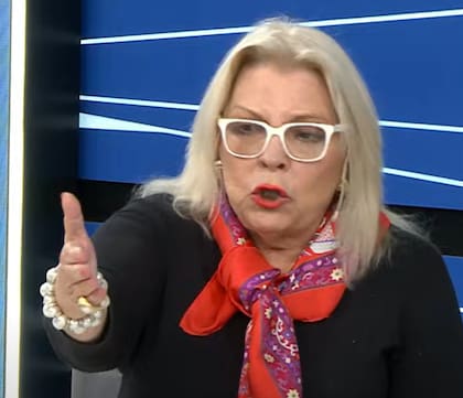 Carrió embistió contra Caputo y Milei en su intervención en LN+
