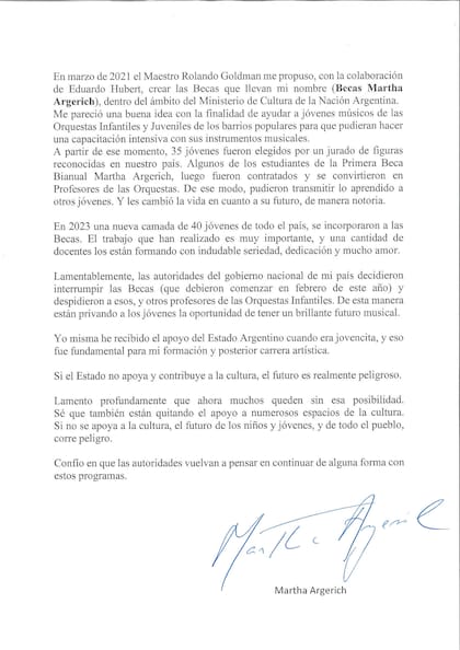 Carta de Martha Argerich, enviada con su firma desde Barcelona