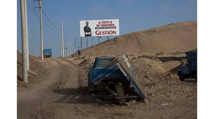 Cartel publicitario de la revista económica "Gestion"