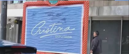 Carteles de Cristina Diputada el martes 3 de junio