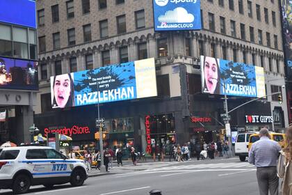Carteles de Razzlekhan en la ciudad de Nueva York