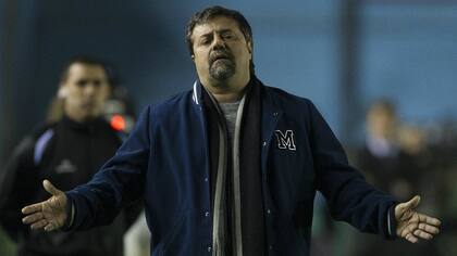 Caruso Lombardi, por tercera vez en el club de Victoria