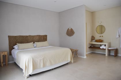 Casa Bora tiene sólo cuatro habitaciones que fueron construidas amplias y con detalles de calidez.