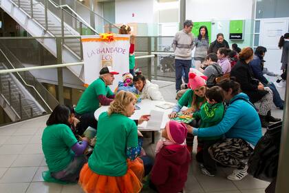 Los voluntarios de Casa Cuna Cuenteros fueron distinguidos por su trabajo en la promoción de la lectura