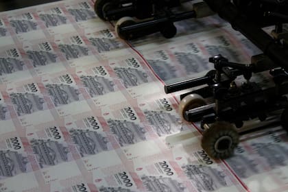 Casa de Moneda dejó de fabricar billetes, pero una empresa inglesa quiere que produzca para ella.