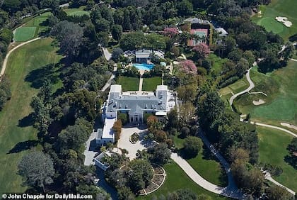 Casa Encantada es una propiedad ubicada en uno de los barrios más exclusivos de Los Ángeles (Daily Mail)