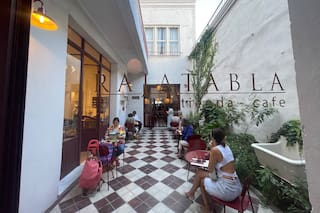 La primera vivienda proyectada por el Ingeniero Huergo vuelve a la vida urbana con tienda de café y objetos