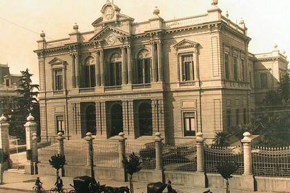 Casa matriz, La Plata 1911