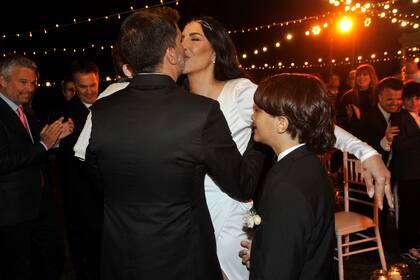 A través de las redes sociales, Pasman mostró un poco de la intimidad del gran día