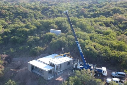 A la hora de proyectar una vivienda hay que evaluar el tipo de sistema y productos a utilizar. Hay que considerar la zona del país en la que será instalada, ya que no serán iguales las necesidades de aislación, de selladores y la disponibilidad de materiales o costos de flete si es en el Norte o en